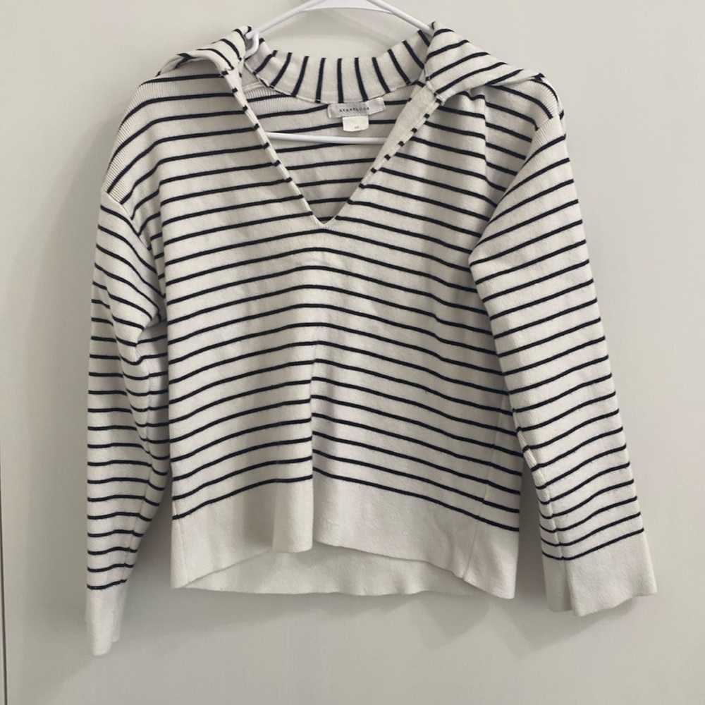 Avantlook sweater
